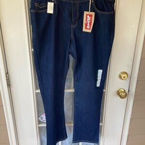 Levi's Women's Dark Blue Straight Leg Jeans